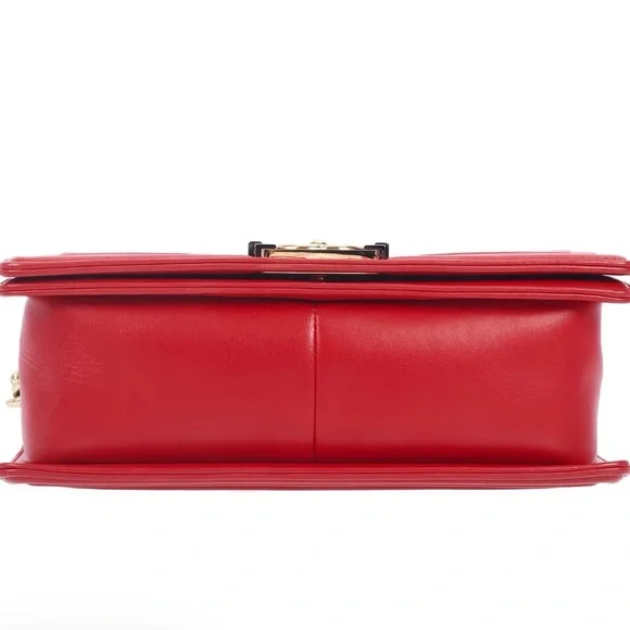 Chanel calfskin leather shoulder bag Red Medium Waffle Quilted calfskin leather - Picture 3 of 5